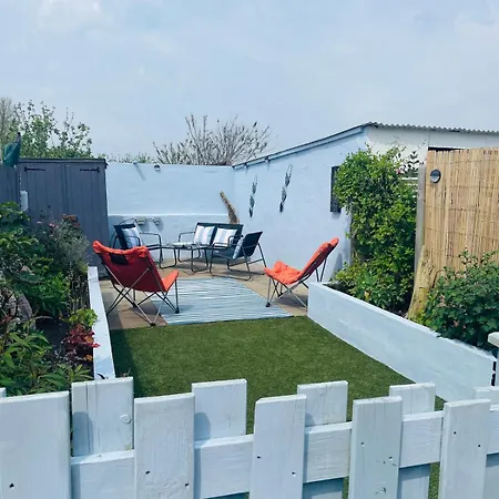 Holiday home Willow